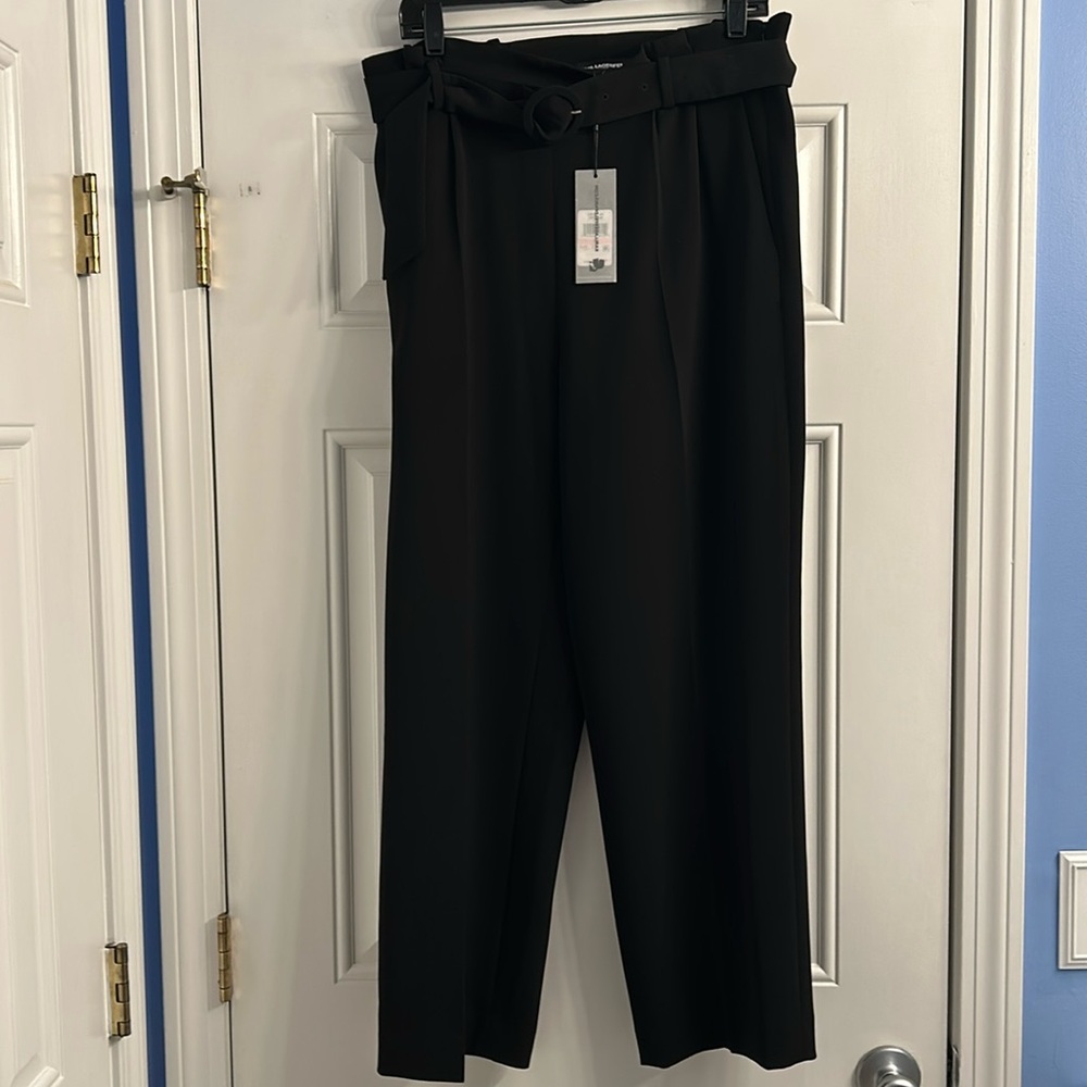 NWT! Black dress slacks with belt